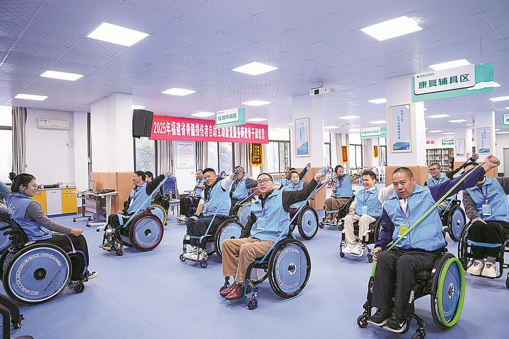 脊髓损伤伤友康复训练忙，努力走出家门回归社会(图6)