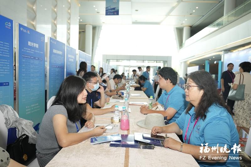 今年新增普通高中学位1.1万个，还有这些教育人才举措(图1)