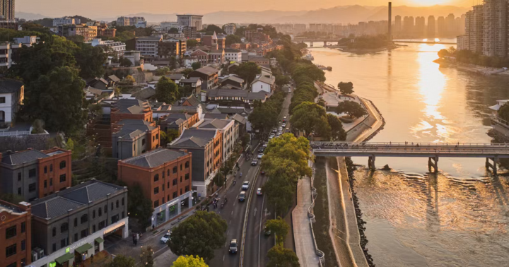 福州烟台山成年轻人‘潮生活’新选，啥魅力吸引他们？(图1)