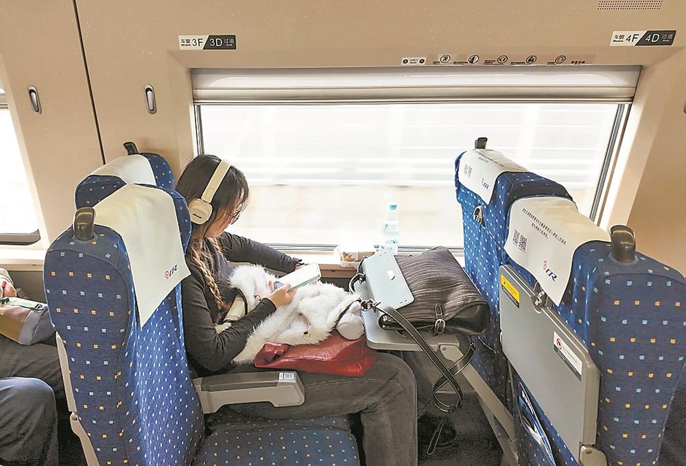 春运新招：高铁‘遛娃舱’让带娃与静音难题轻松化解(图3)