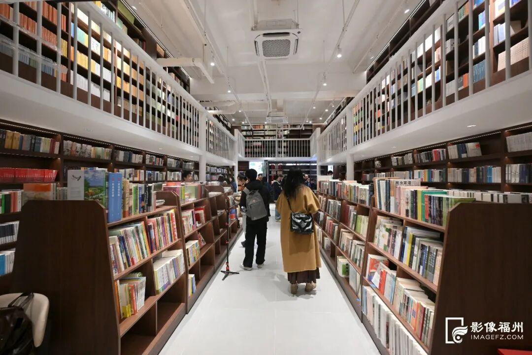 时隔8年！福州人文地标晓风书屋焕新亮相，找回昔日书香(图13)