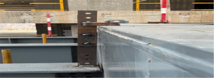 福建二建集团万鼎世纪商业广场项目空中连体钢桁架成功提升(图9)