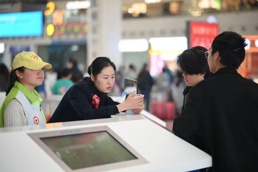2月9日福州火车站春运客流及车票情况，各方向余票详情(图2)